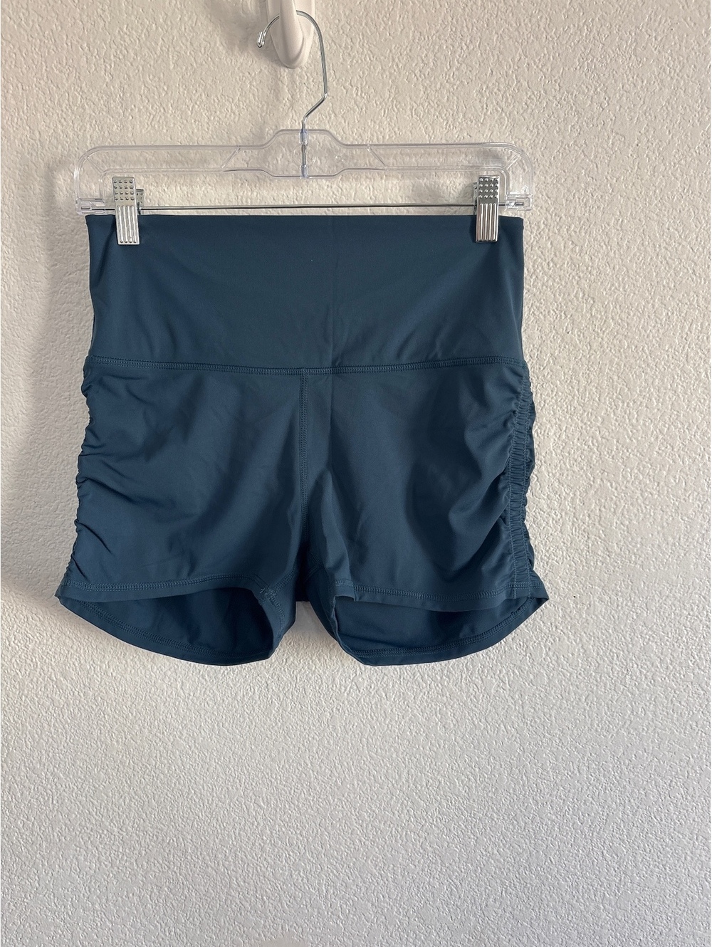 Halara Women's Large Blue Ruched Side Athletic Shorts